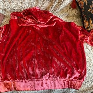 Price Drop! Fabletics Crushed Velour zip up hoodie L NWT in Strawberry